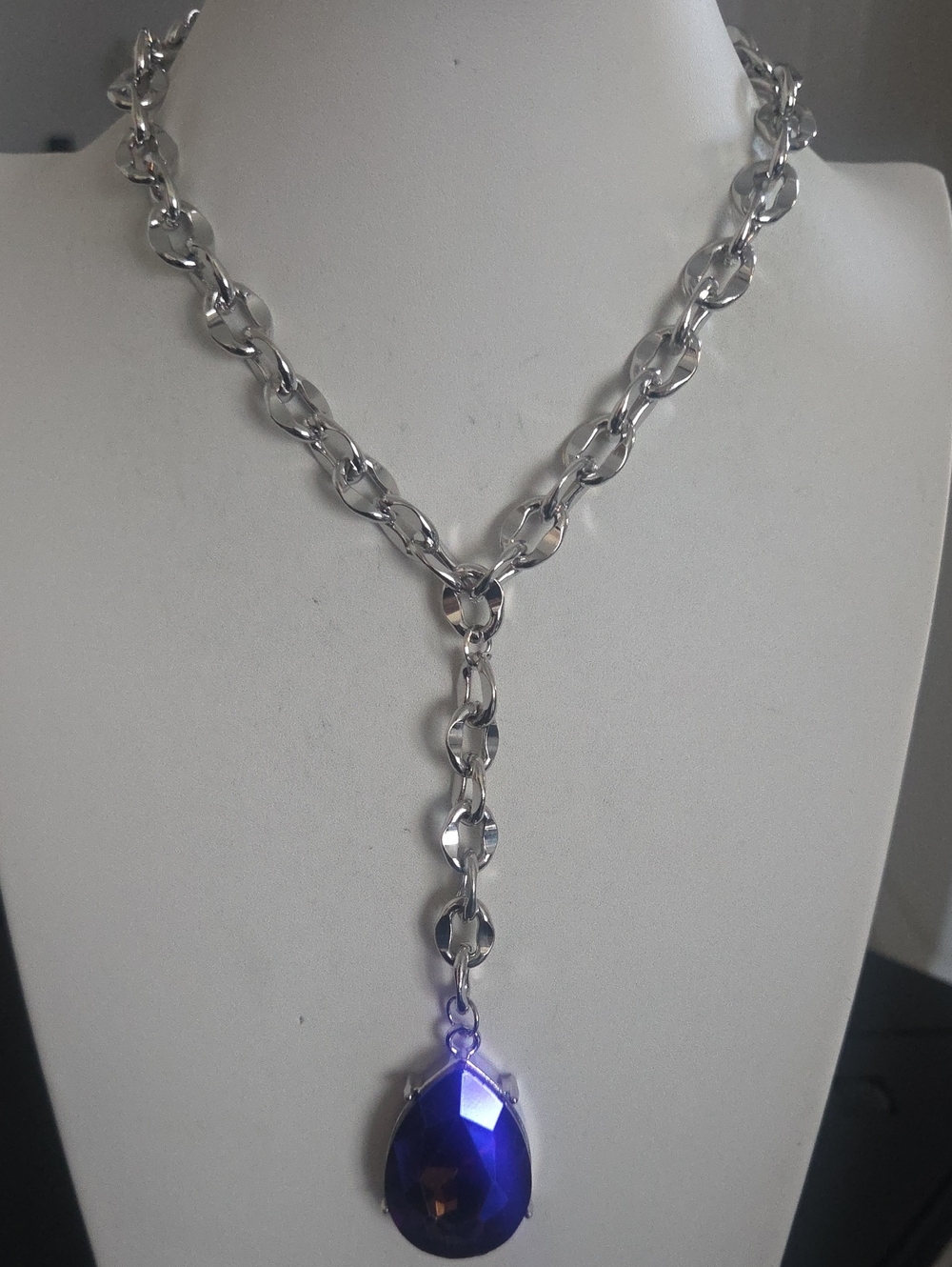 Paparazzi Benevolent Bling Purple Necklace NWT